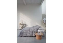 Vtwonen Comfy Stripe Bettwäsche Grau 13 Vtwonen Comfy Stripe Bettwäsche Grau -Bettwäsche Verkauf beddinghouse ss 2021 0089 221061 0 1