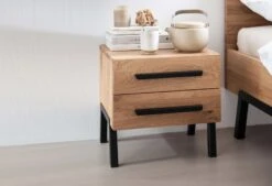 Nachttisch Balance Charm Aus Holz Und Stahl