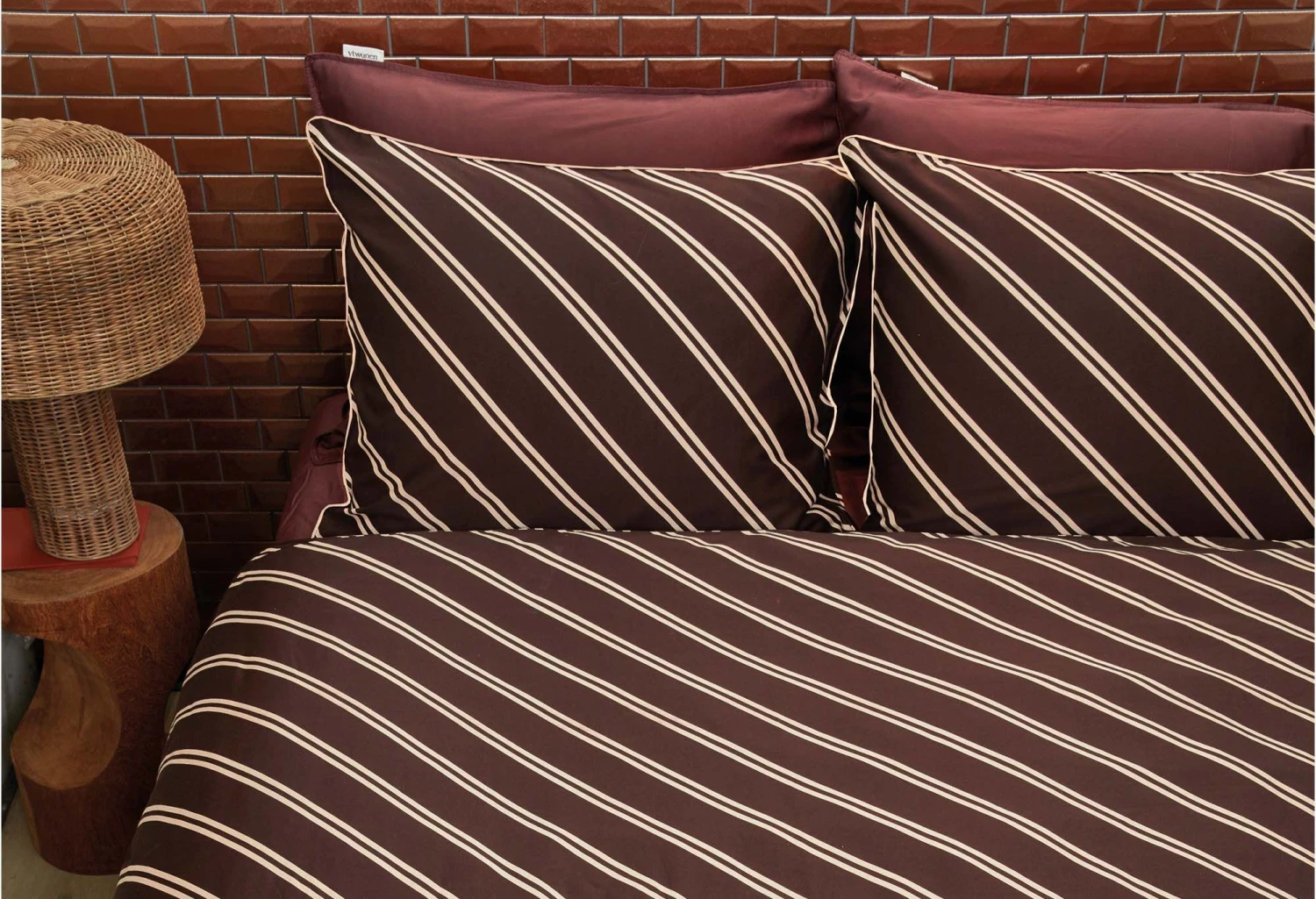 VTwonen Vt Wonen Diagonal Bettwäsche Dunkelrot 8 VTwonen Vt Wonen Diagonal Bettwäsche Dunkelrot – Bild 6