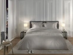 Heckett & Lane Diamante Bettwäsche Gletscher-Grau -Bettwäsche Verkauf heckett lane dekbedovertrek katoen satijn diamante glacier grey sfeer 1