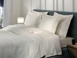 Heckett & Lane Diamante Bettwäsche Beige -Bettwäsche Verkauf heckett lane dekbedovertrek katoen satijn diamante off white sfeer 2