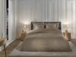 Heckett & Lane Diamante Bettwäsche Taupe Grau -Bettwäsche Verkauf heckett lane dekbedovertrek katoen satijn diamante taupe grey sfeer 1