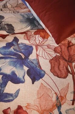 Beddinghouse Iris Field Bettwäsche Rot 12 Beddinghouse Iris Field Bettwäsche Rot -Bettwäsche Verkauf iris field red 40 detail large