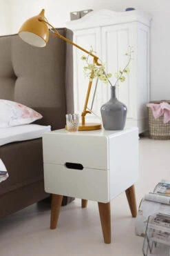 Nachttisch Dansk Weiss -Bettwäsche Verkauf nachtkast dansk wit 2 1